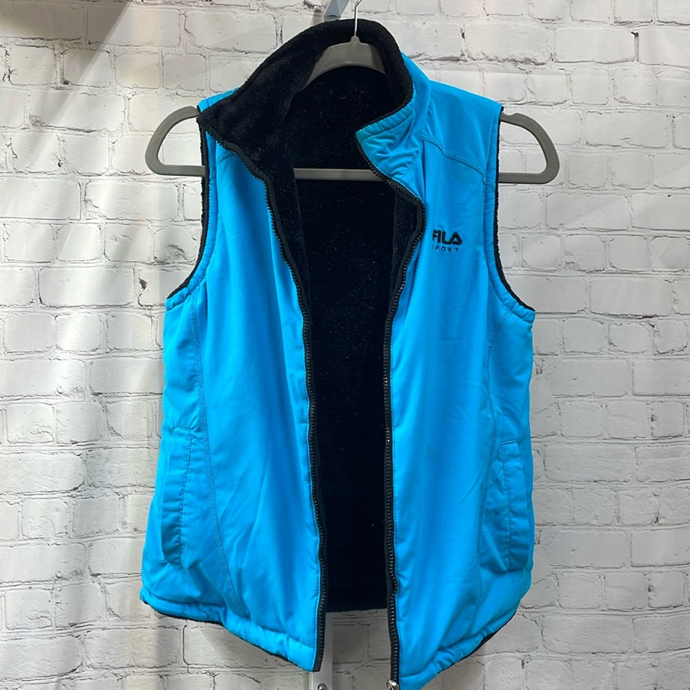 Fila Sport reversible blue and black faux fur  with pockets size medium